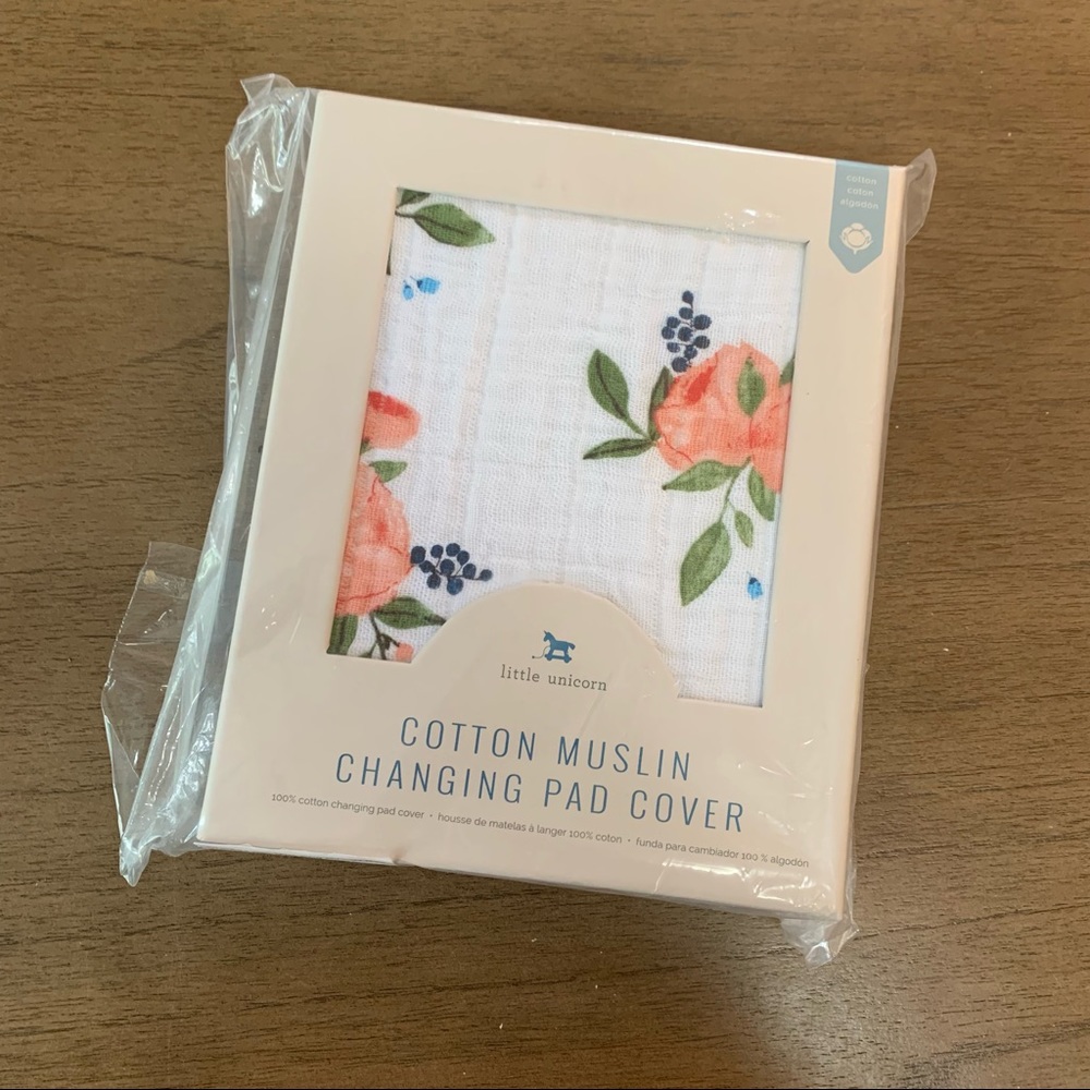 Little Unicorn muslin changing pad cover